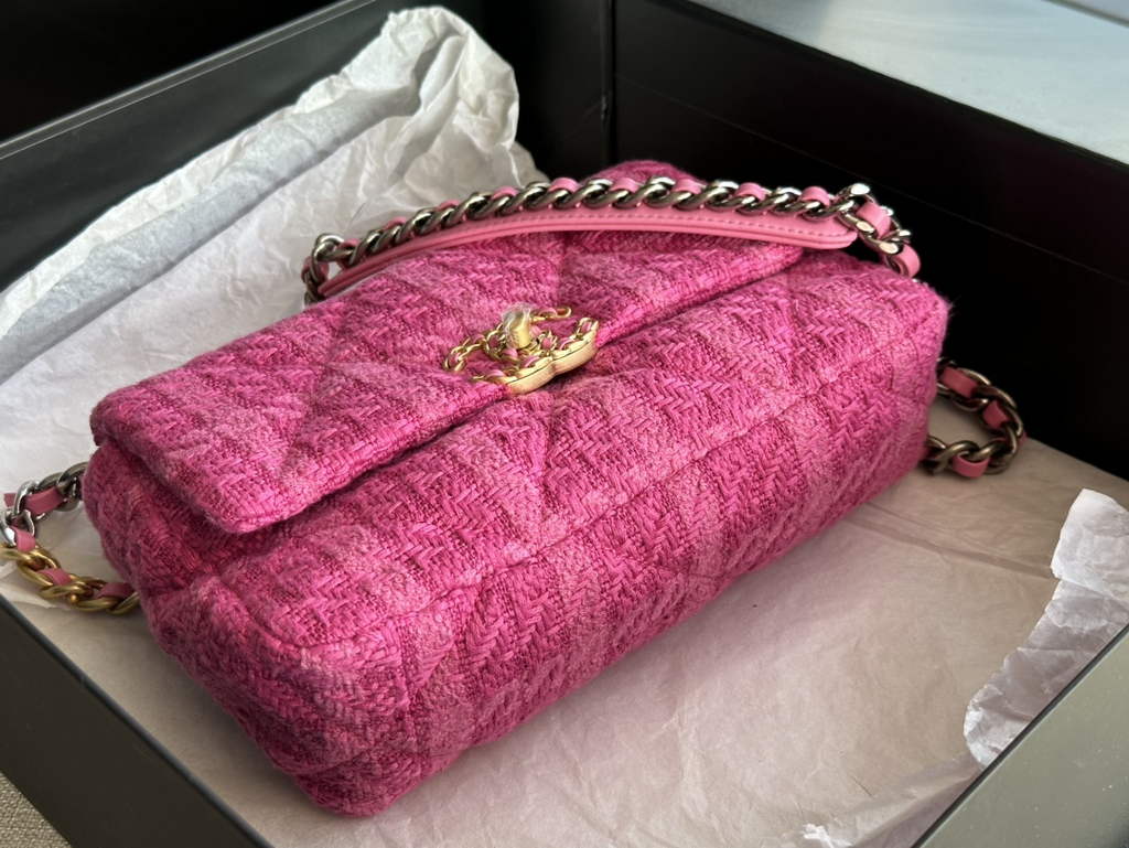Chanel 19 handbags AS1160 Cotton Tweed Pink