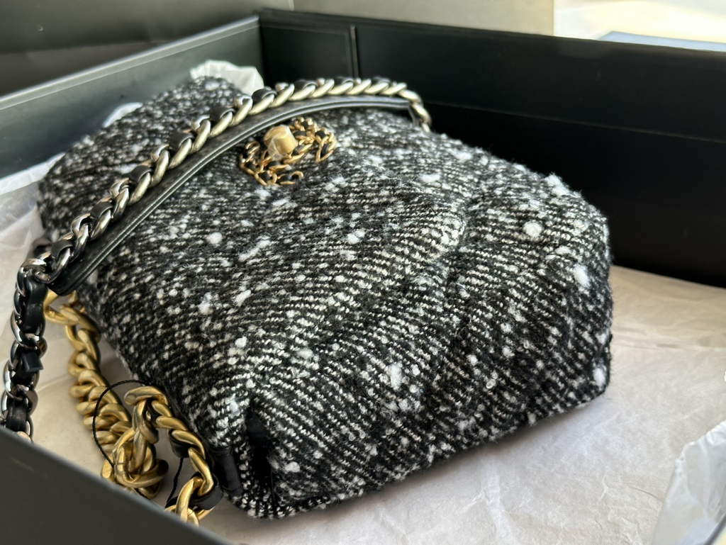 Chanel 19 handbags AS1160 Cotton Tweed Black beige