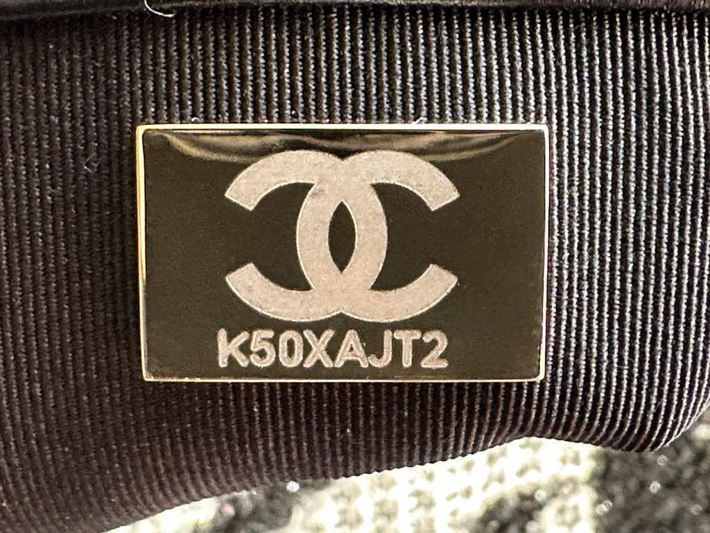Chanel 19 handbags AS1160 Cotton Tweed black white