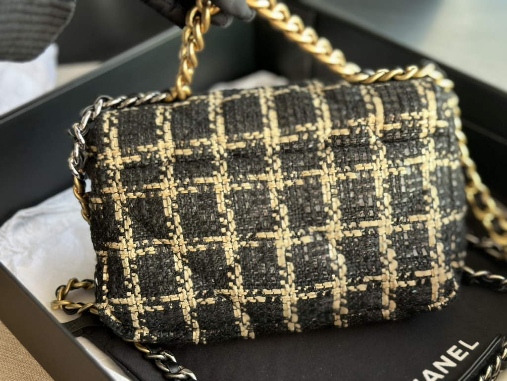 Chanel 19 handbags AS1160 Cotton Tweed Black beige