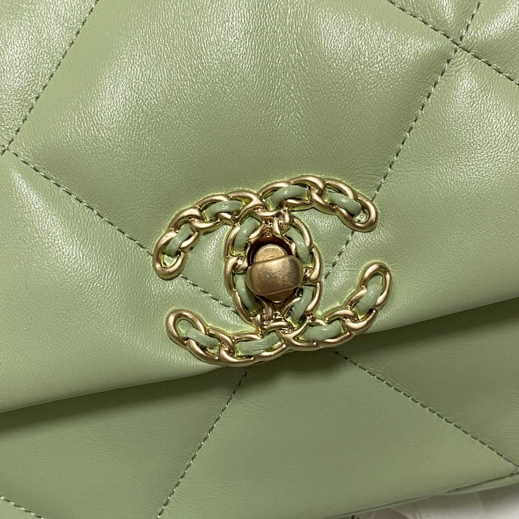 Chanel 19 handbags AS1160 Lambskin light green