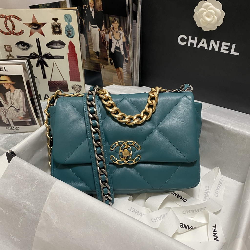 Chanel 19 handbags AS1160 Lambskin Green