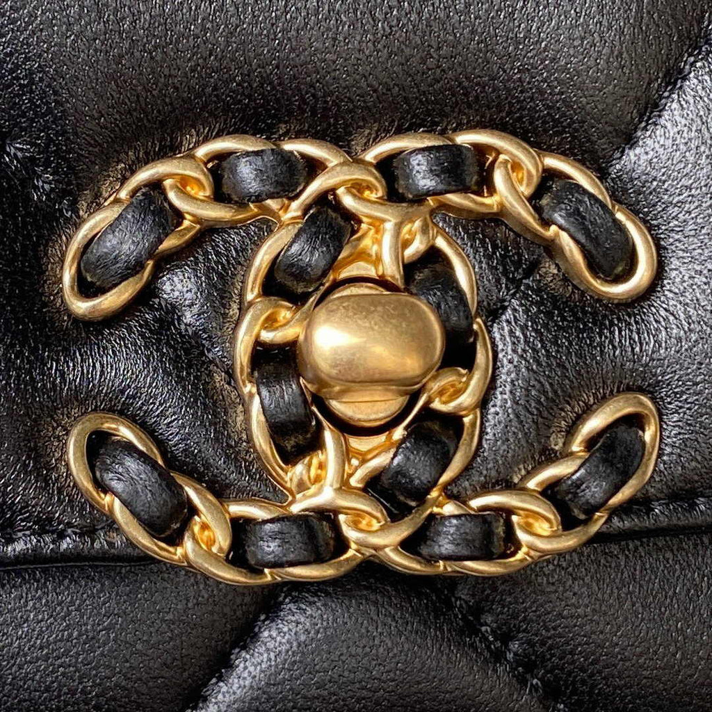 Chanel 19 wallet on chain AP3267 Shiny lambskin Black Gold