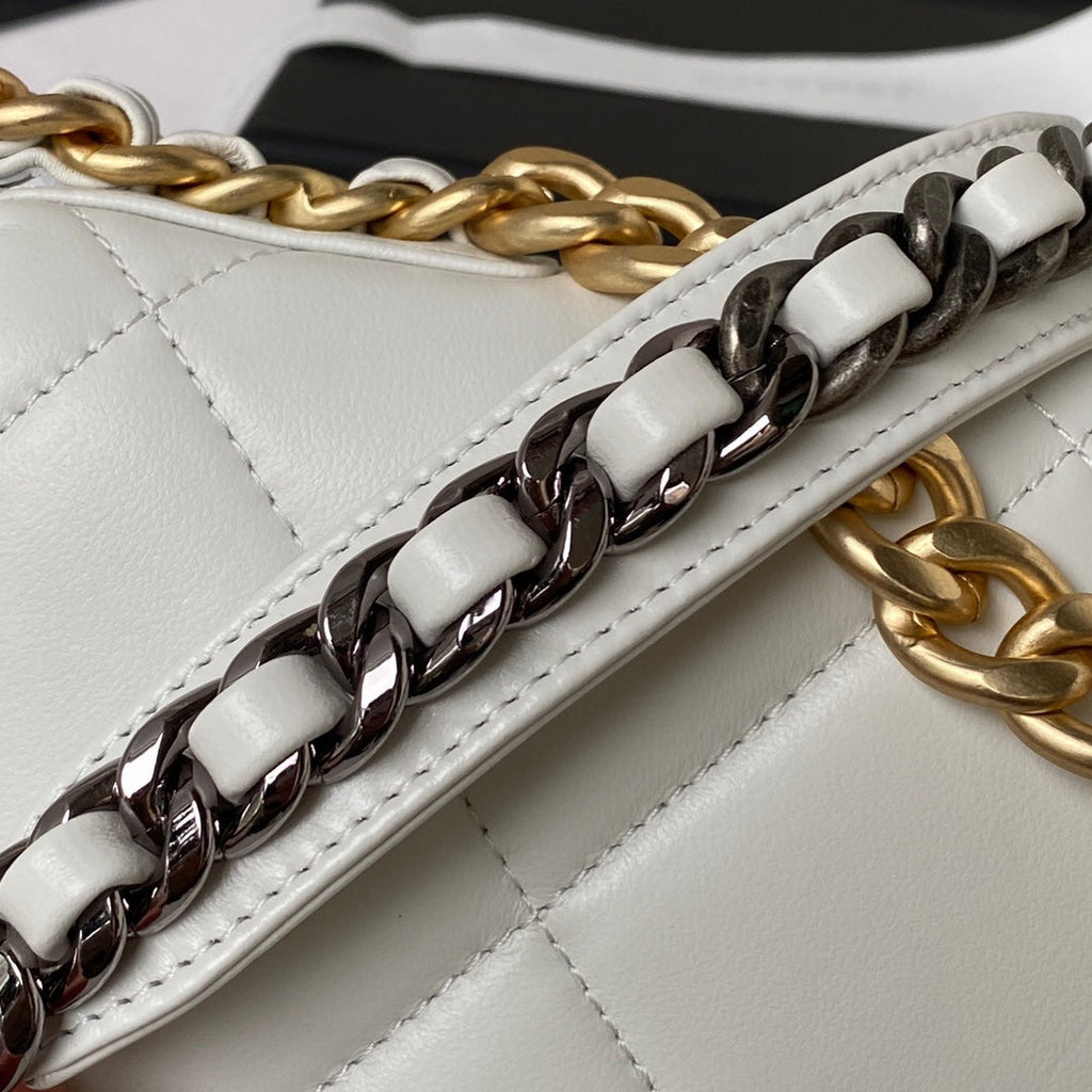 Chanel 19 wallet on chain AP3267 Shiny lambskin White Gold
