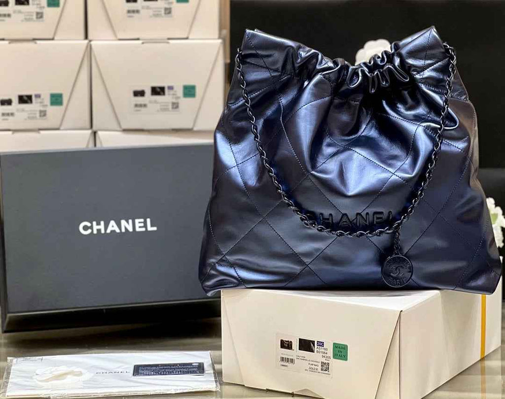 Chanel 22 Bag AS3261 Navy Blue Shiny Calfskin Black-Tone Metal
