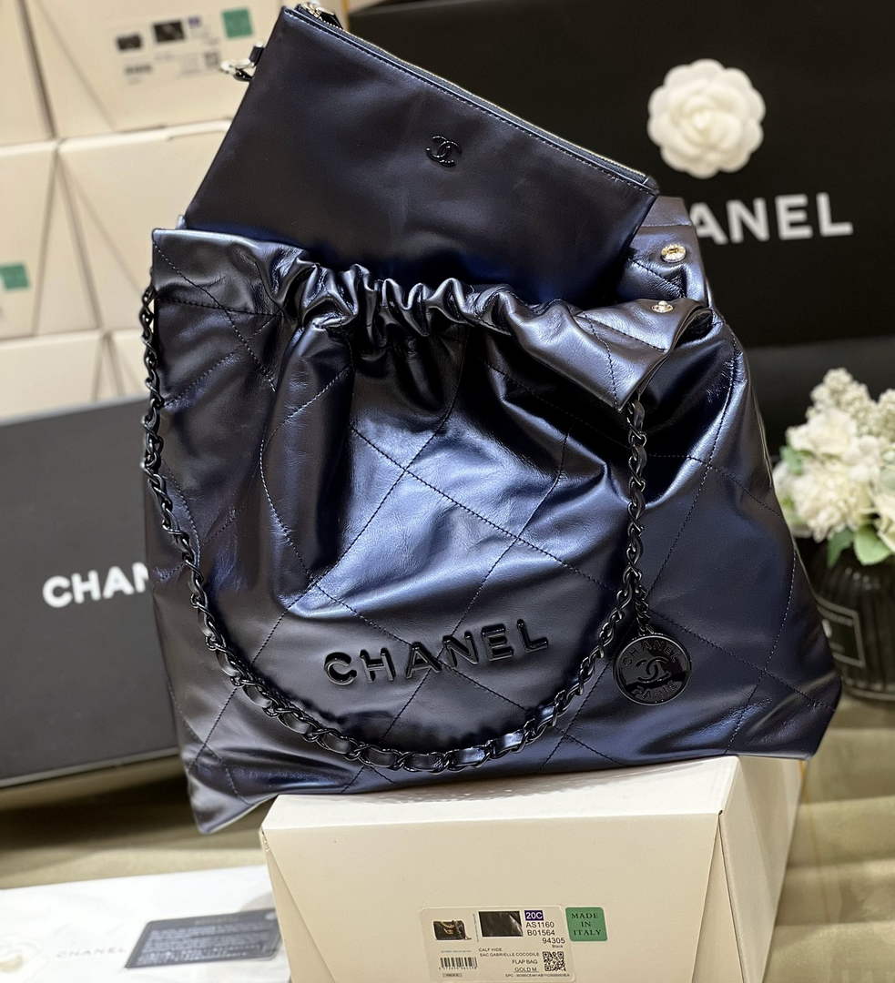 Chanel 22 Bag AS3261 Navy Blue Shiny Calfskin Black-Tone Metal