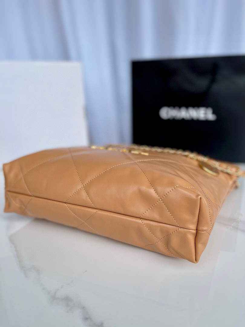 Chanel 22 Small Handbag AS3260 Shiny Calfskin Gold-Tone Metal Camel