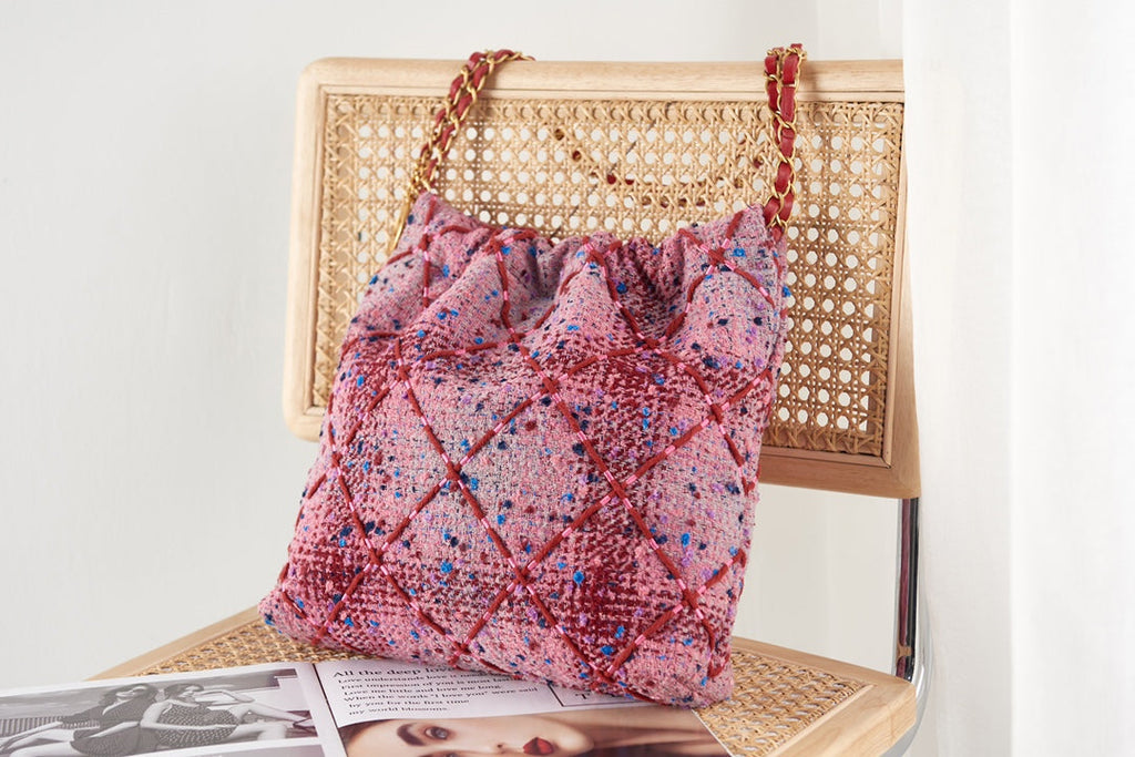 Chanel 22 Handbag AS3260 Tweed Gold Metal Pink Burgundy