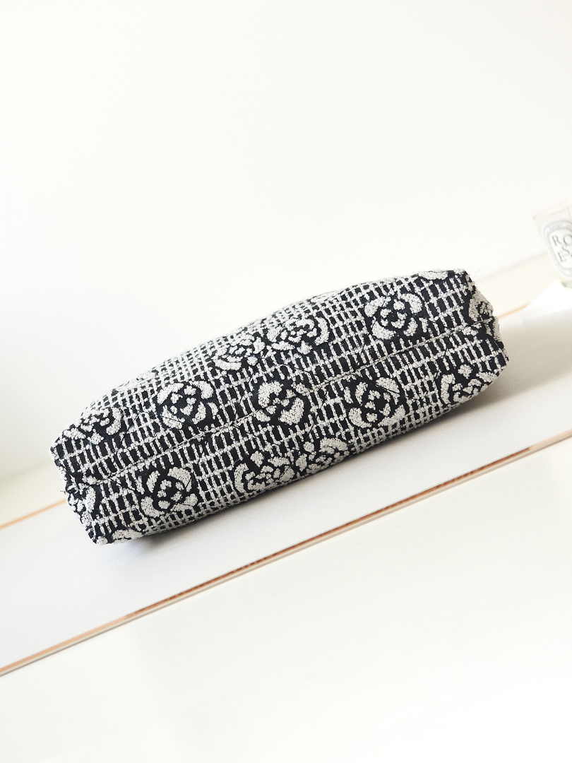 Chanel 22 Handbag AS3261 Cashmere Jacquard Black White