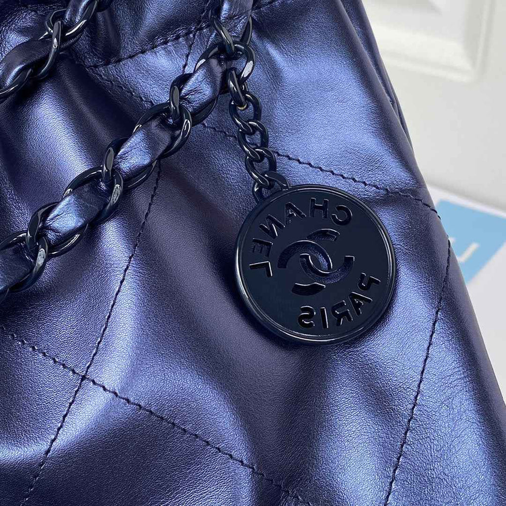 Chanel 22 Handbag AS3261 Shiny Calfskin Gold-Tone Metal Blue