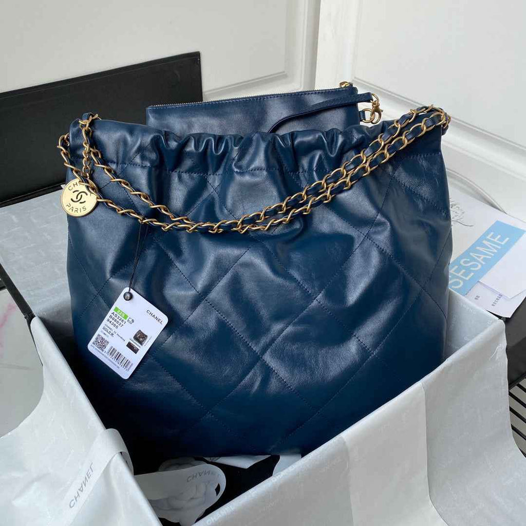 Chanel 22 Handbag AS3261 Shiny Calfskin Gold-Tone Metal Navy Blue