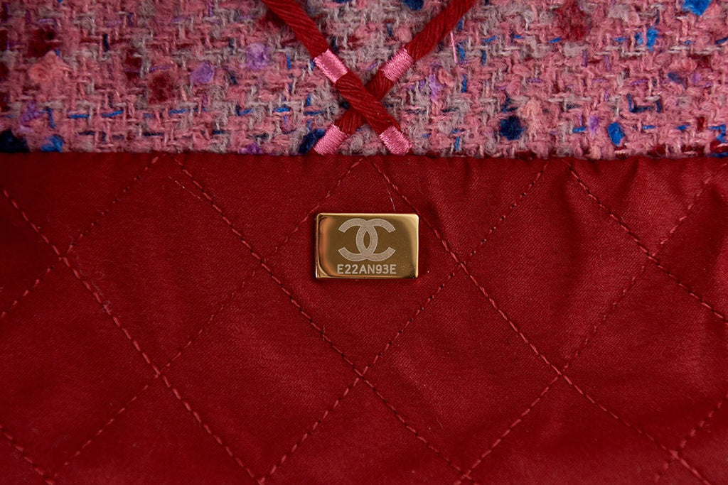 Chanel 22 Handbag AS3261 Tweed Gold Metal Pink Burgundy