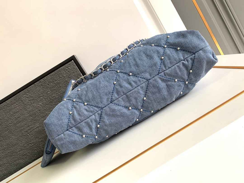Chanel 22 Handbag AS3261 Washed Denim Silver-Tone