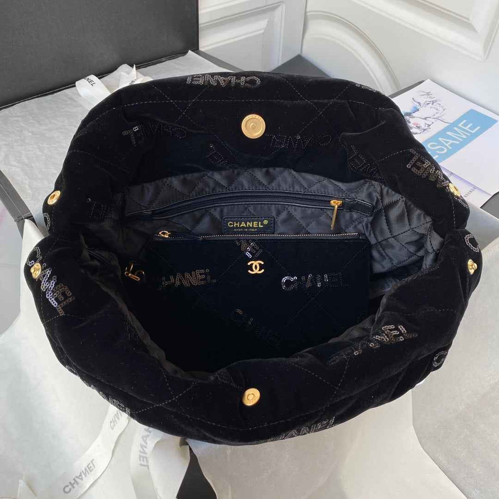 Chanel 22 Handbag AS3261 Wool Tweed Gold Metal Black Ecru