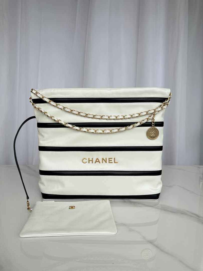 Chanel 22 Handbag AS3261 White Black Calfskin