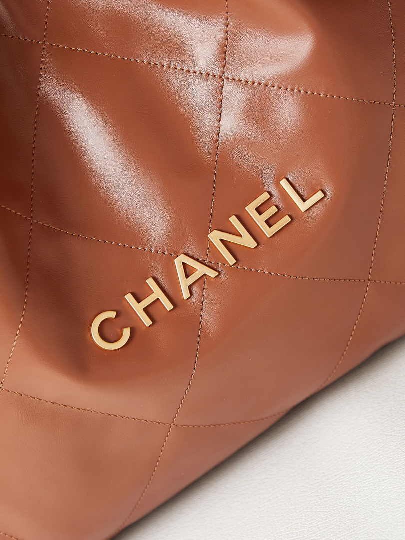 Chanel 22 Handbag AS3261 Calfskin Brown