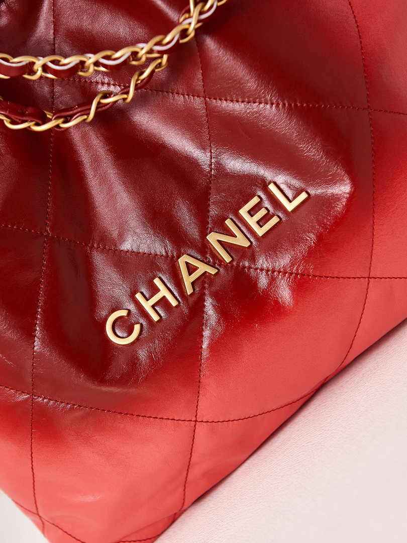 Chanel 22 Handbag AS3261 Calfskin Red