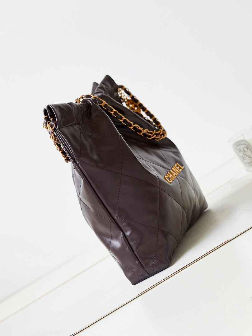 Chanel 22 Handbag AS3261 Calfskin Wine Red