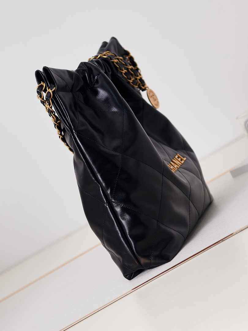 Chanel 22 Handbag AS3261 Calfskin Black