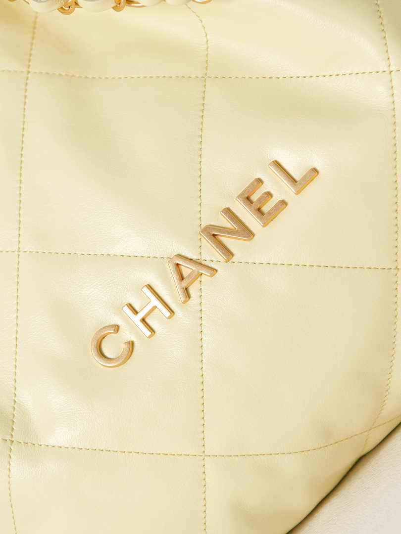 Chanel 22 Handbag AS3261 Calfskin Light Yellow