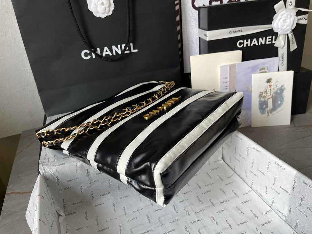 Chanel 22 Handbag AS3261 Black White Calfskin