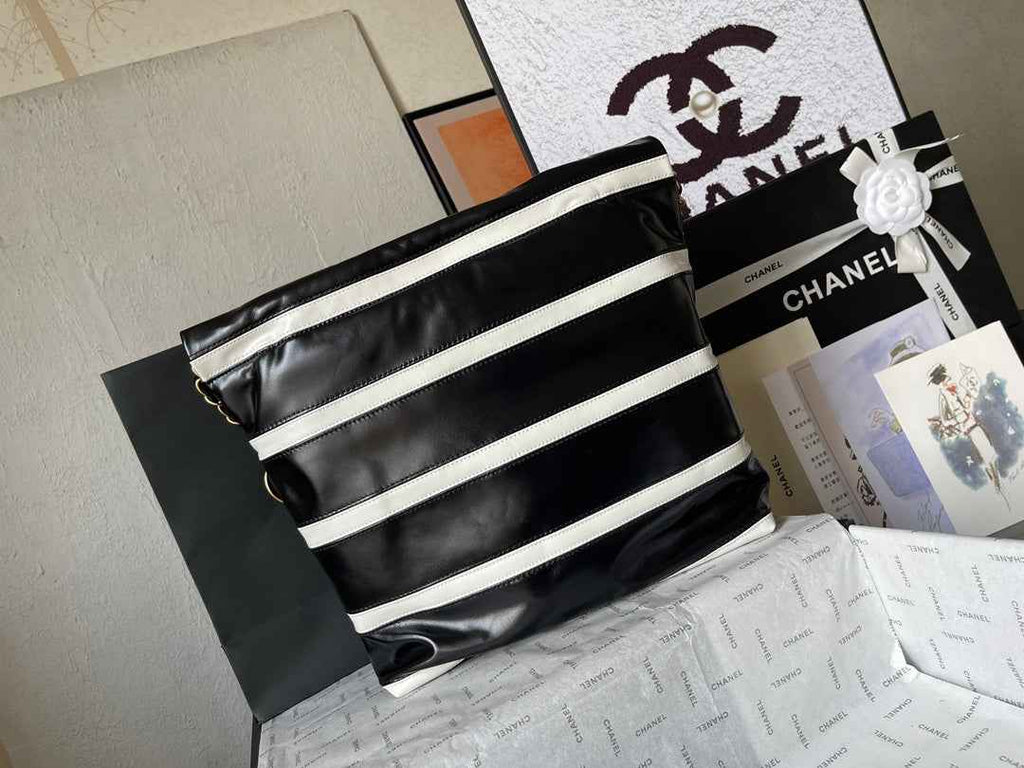 Chanel 22 Handbag AS3261 Black White Calfskin