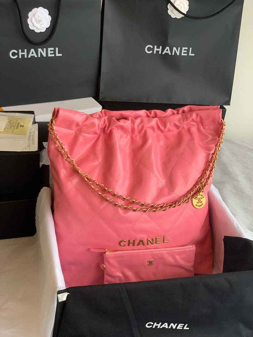 Chanel 22 Large Handbag AS3262 Shiny Calfskin Gold-Tone Metal Coral Pink