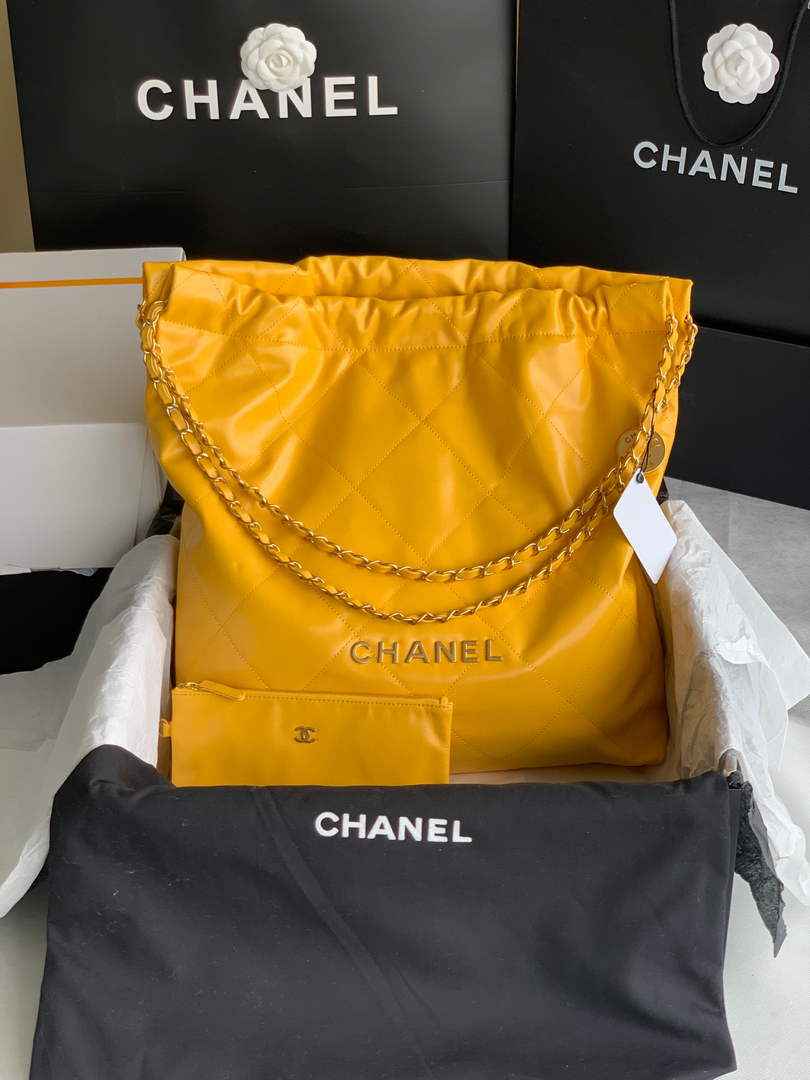 Chanel 22 Large Handbag AS3262 Shiny Calfskin Gold-Tone Metal Yellow