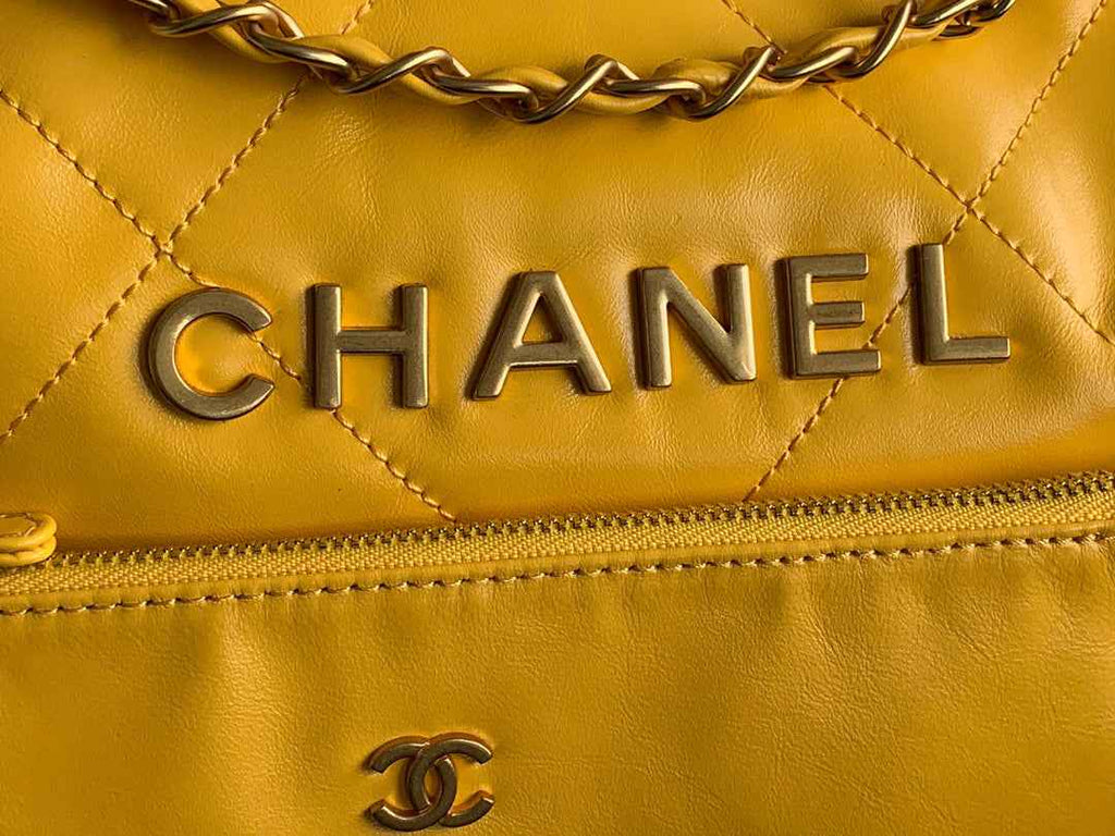 Chanel 22 Large Handbag AS3262 Shiny Calfskin Gold-Tone Metal Yellow