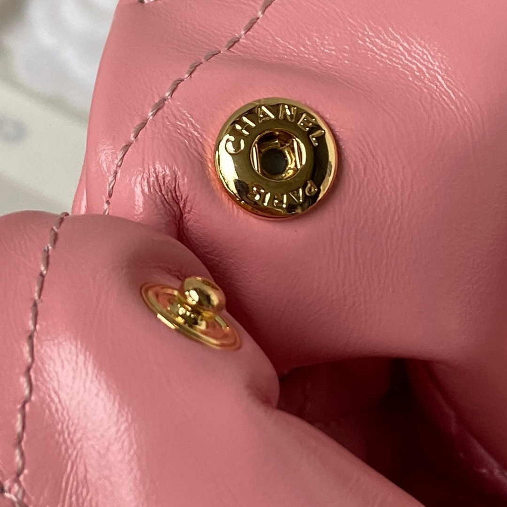 Chanel 22 Handbag AS4486 Calfskin In Pink