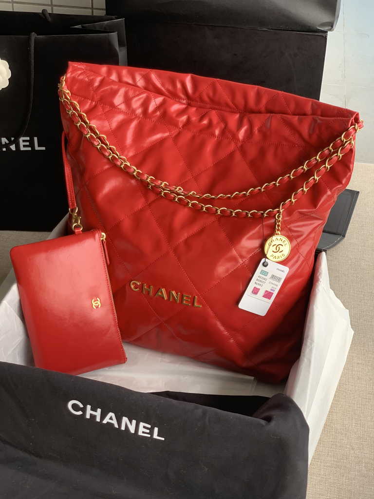 Chanel 22 Large Handbag AS3262 Shiny Calfskin Gold-Tone Metal Red