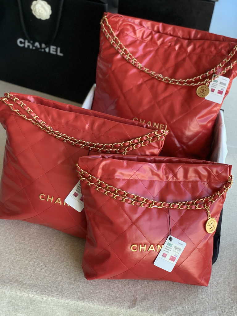 Chanel 22 Large Handbag AS3262 Shiny Calfskin Gold-Tone Metal Red