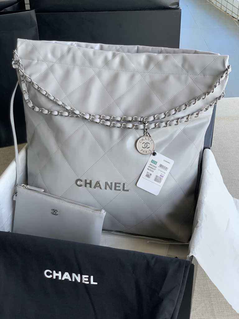 Chanel 22 Large Handbag AS3262 Shiny Calfskin Silver-Tone Metal Gray