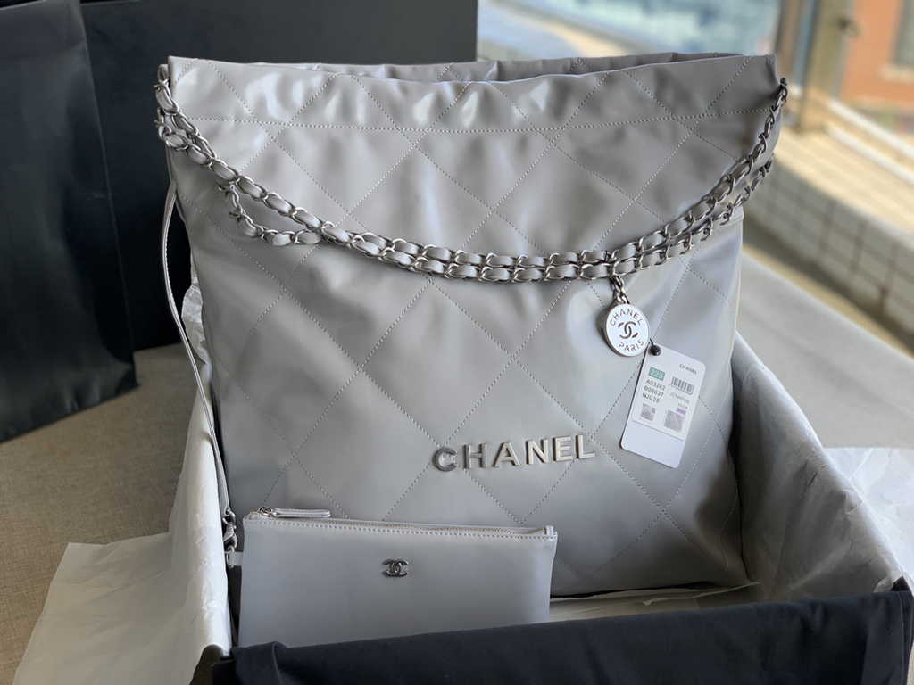 Chanel 22 Large Handbag AS3262 Shiny Calfskin Silver-Tone Metal Gray