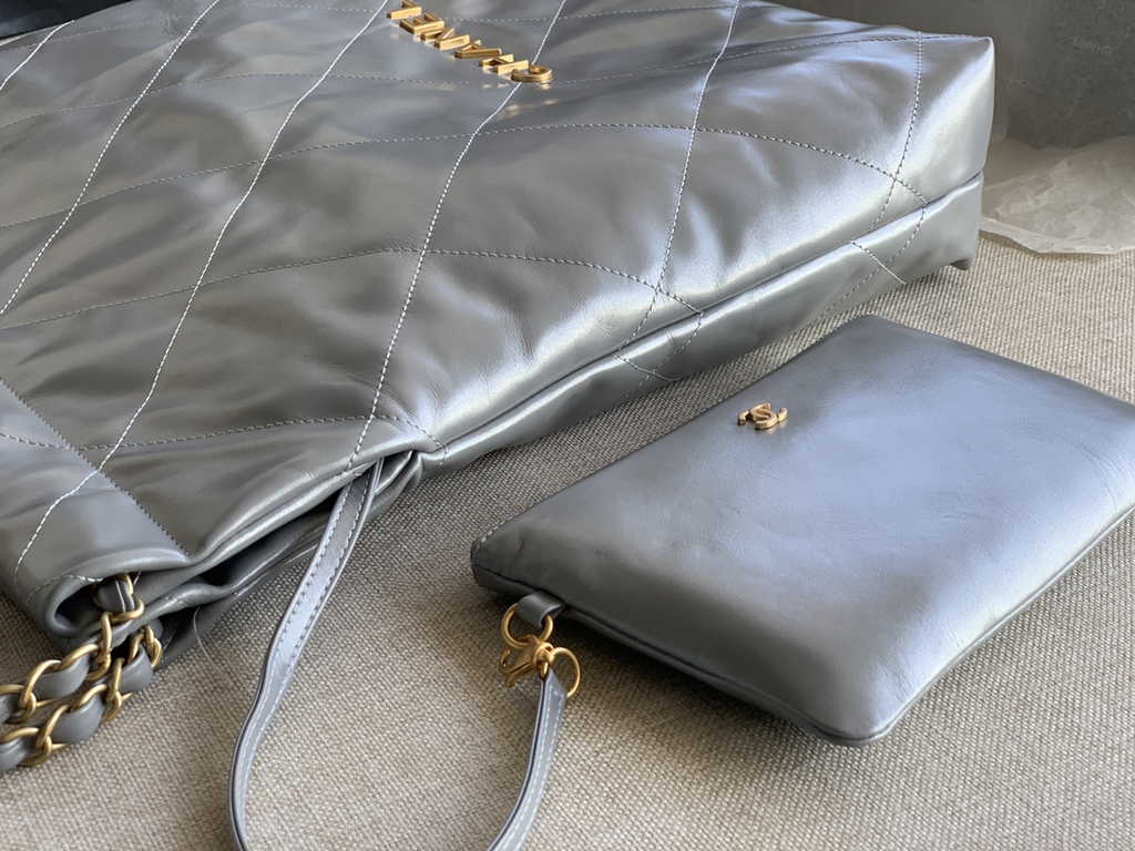 Chanel 22 Large Handbag AS3262 Shiny Calfskin Gold-Tone Metal Gray