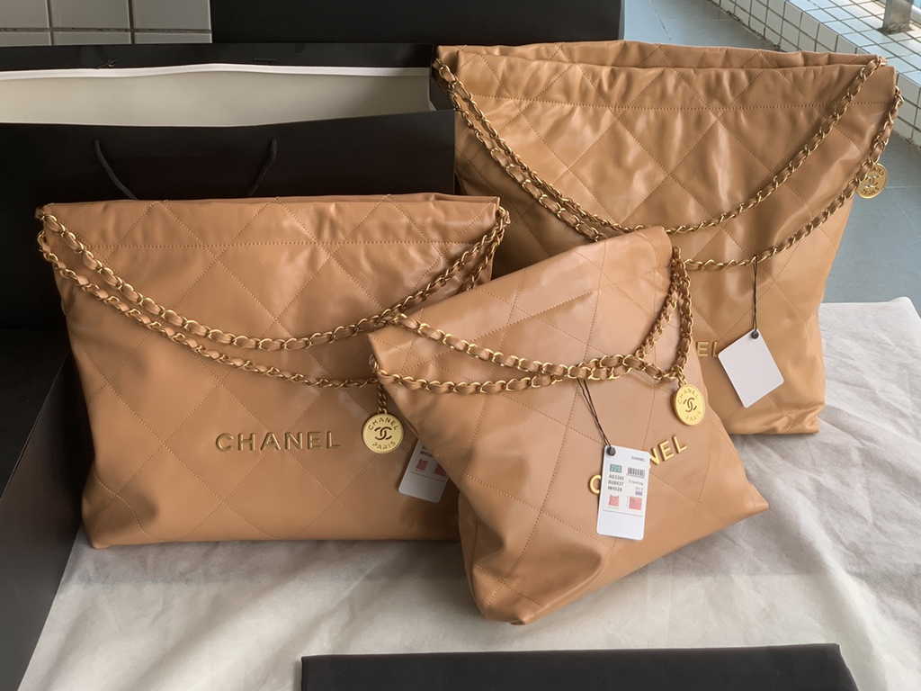 Chanel 22 Large Handbag AS3262 Shiny Calfskin Gold-Tone Metal Tan