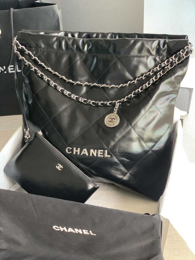 Chanel 22 Large Handbag AS3262 Shiny Calfskin Silver-Tone Metal