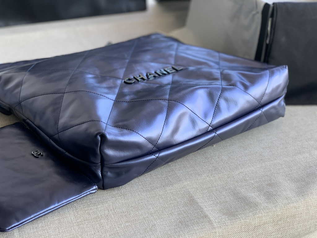 Chanel 22 Large Handbag AS3262 Navy Blue Shiny Calfskin Silver-Tone Metal