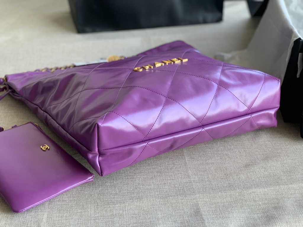 Chanel 22 Large Handbag AS3262 Purple Shiny Calfskin Gold-Tone Metal