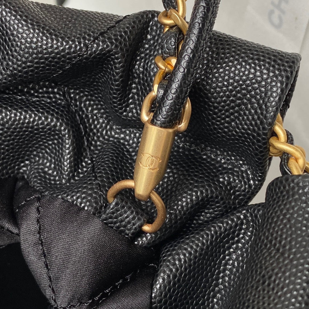 Chanel 22 Mini bag AS3980 Shiny Grained Calfskin Gold-Tone Black