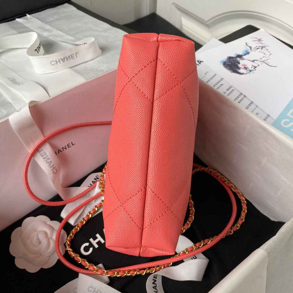 Chanel 22 Mini bag AS3980 Shiny Grained Calfskin Gold-Tone Red