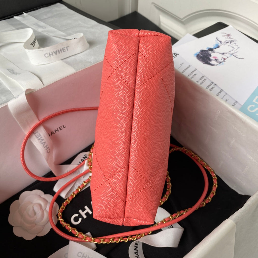 Chanel 22 Mini bag AS3980 Shiny Grained Calfskin Gold-Tone Red