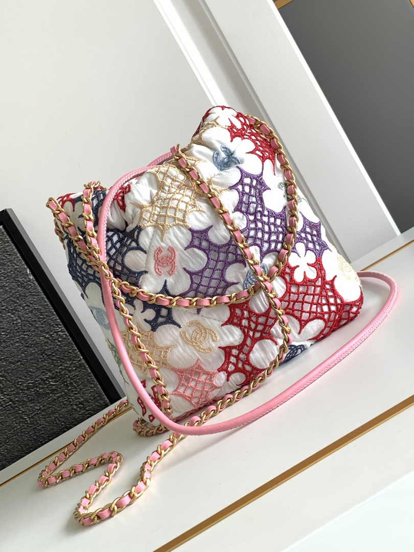 Chanel 22 Mini bag AS3980 Lace Patchwork Gold-Tone