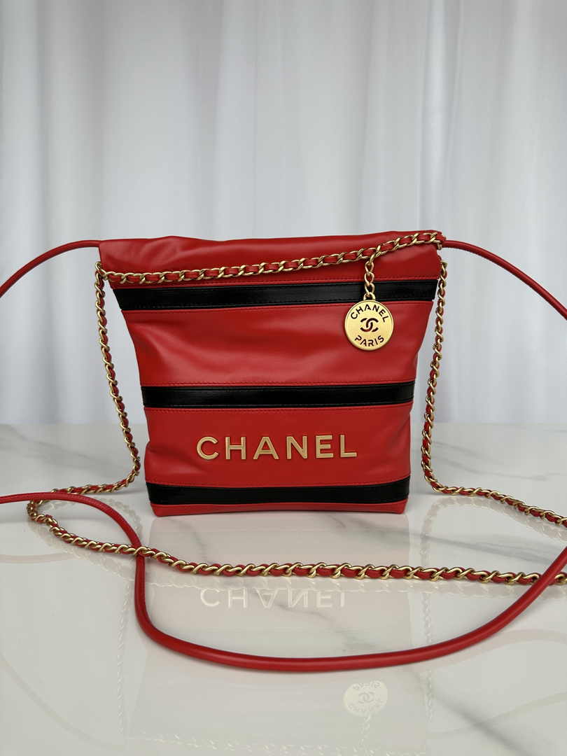 Chanel 22 Mini bag AS3980 Red Black Shiny Calfskin