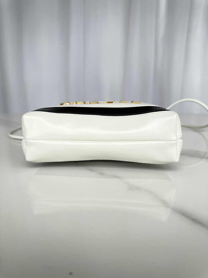 Chanel 22 Mini bag AS3980 Black White Shiny Calfskin