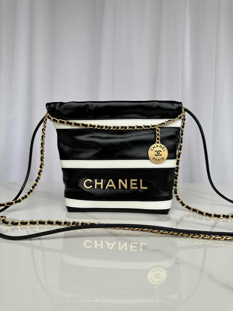 Chanel 22 Mini bag AS3980 White Black Shiny Calfskin