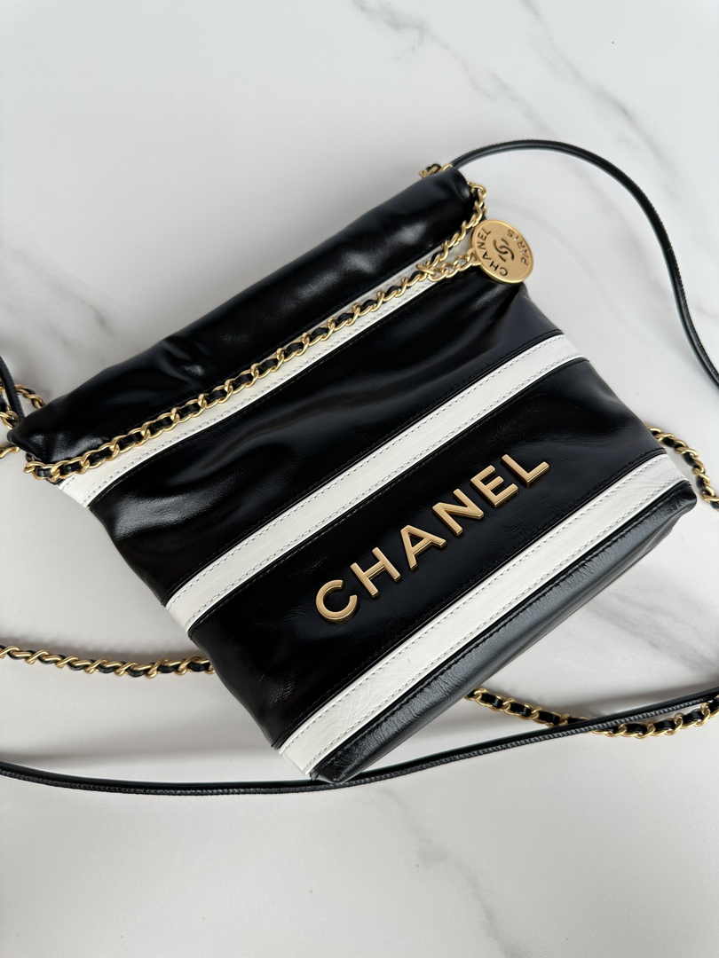 Chanel 22 Mini bag AS3980 White Black Shiny Calfskin