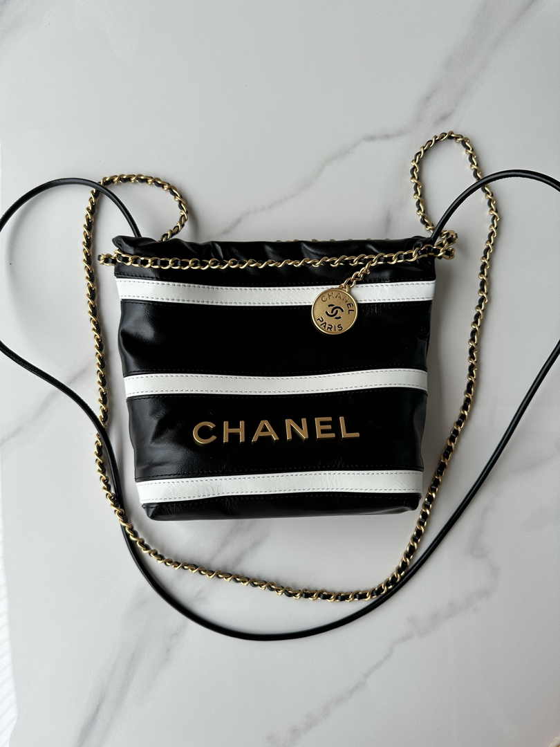 Chanel 22 Mini bag AS3980 White Black Shiny Calfskin