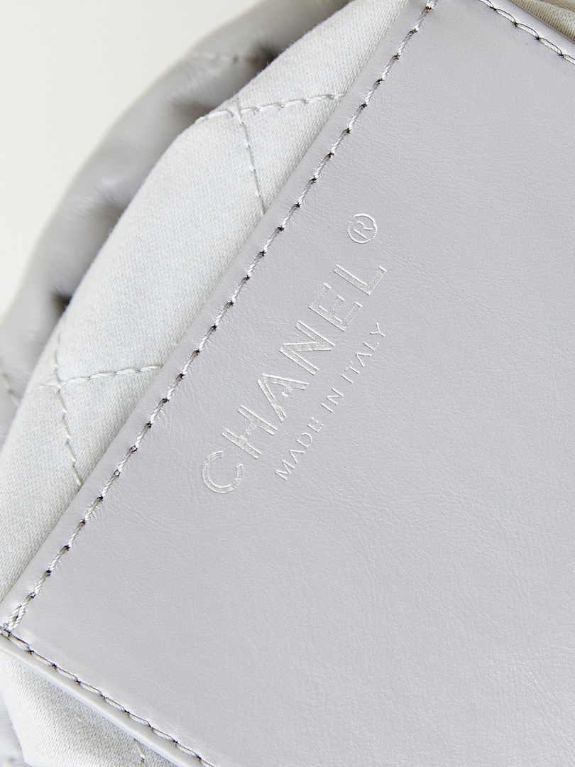 Chanel 22 Mini bag AS3980 Calfskin Gray