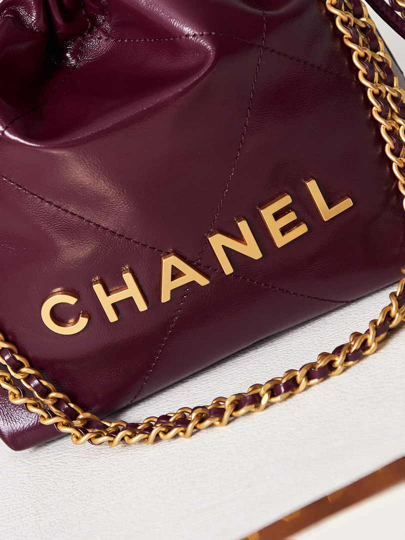 Chanel 22 Mini bag AS3980 Calfskin Wine Red